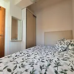 4 * Escópia